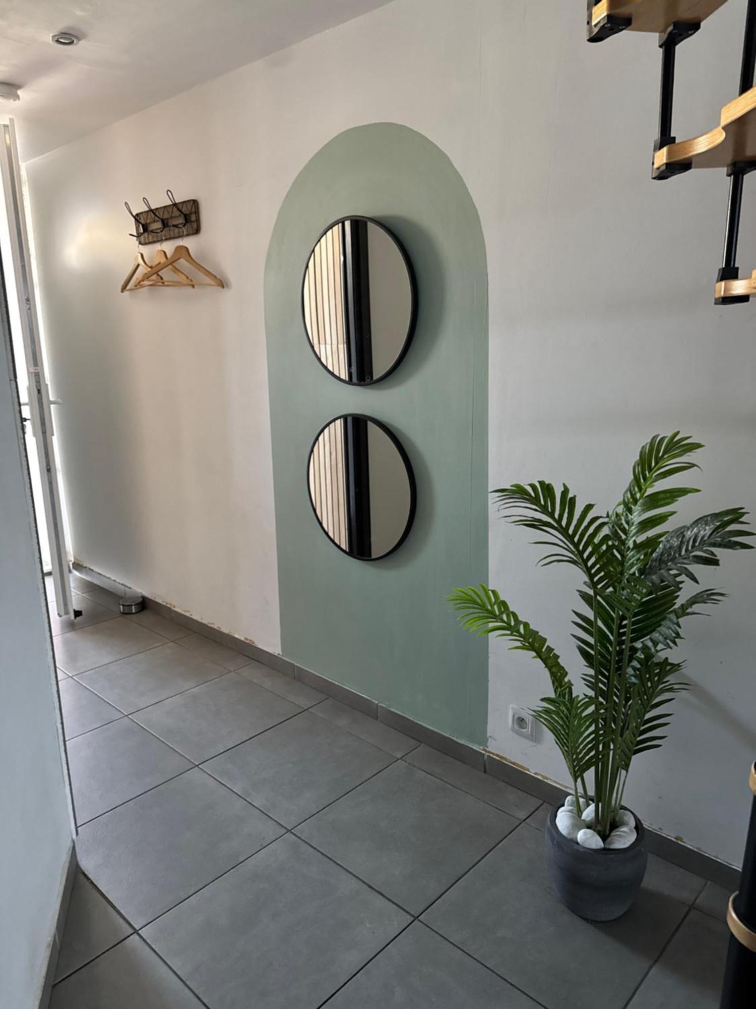 Douceur Du Sud Appartement Vitrolles  Buitenkant foto