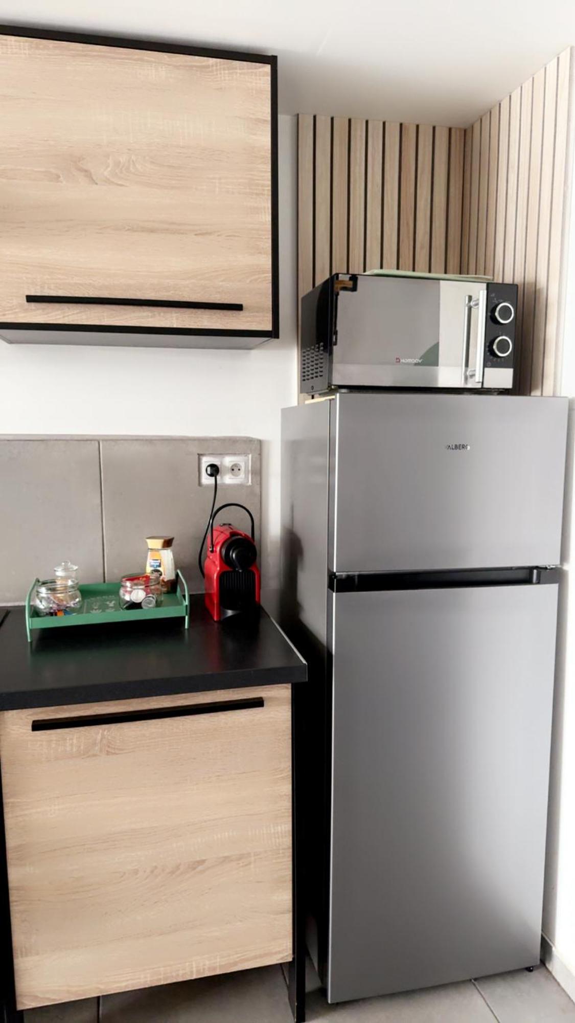 Douceur Du Sud Appartement Vitrolles  Buitenkant foto